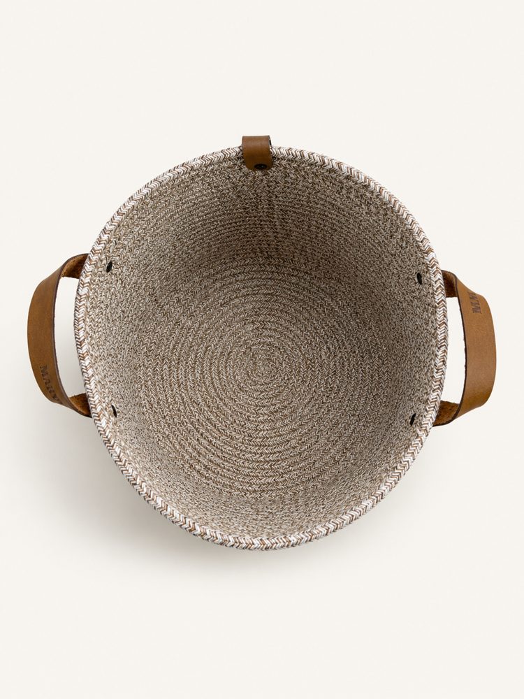 نمای 3 از استوانه دسته چرمی